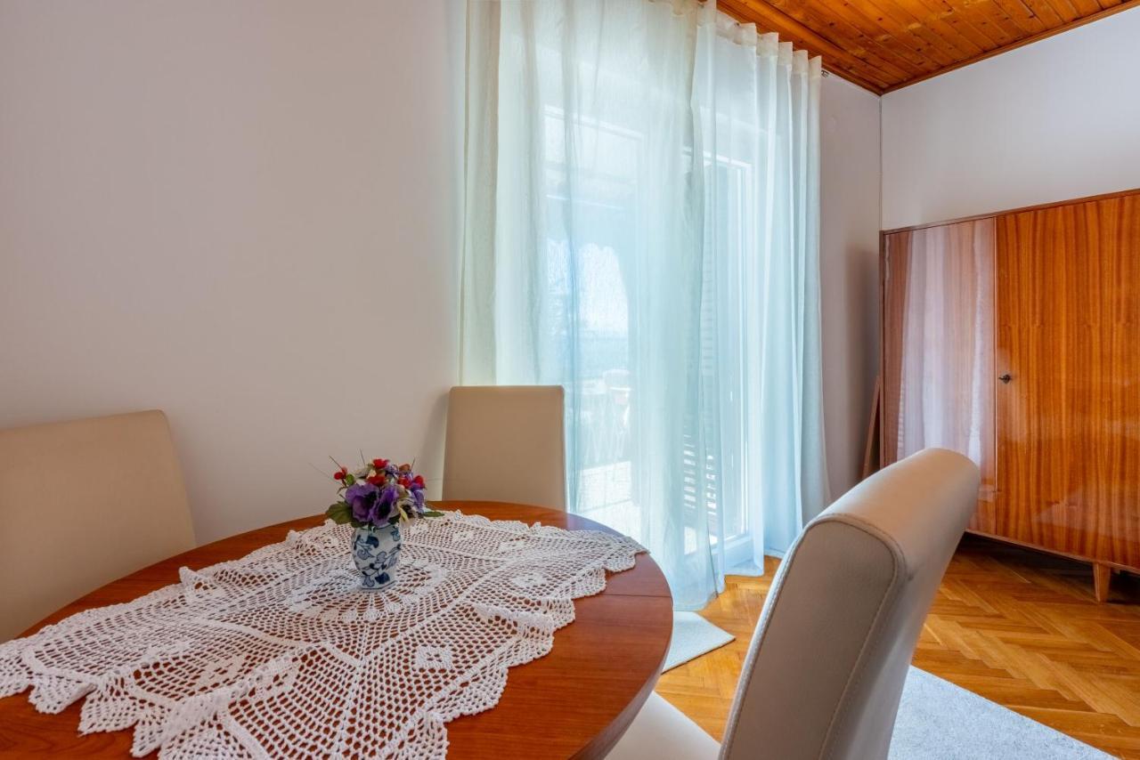Apartments Hinic Selce Exterior foto